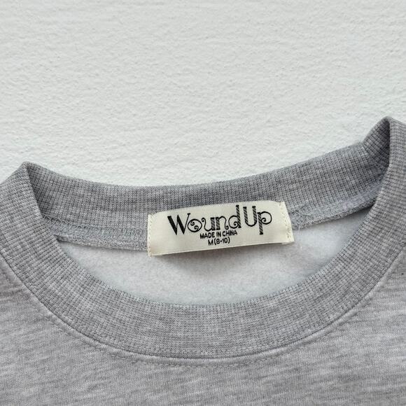 Wound Up Pizza Graphic Sweatshirt Gray Pullover, Size Medium - Picture 3 of 6